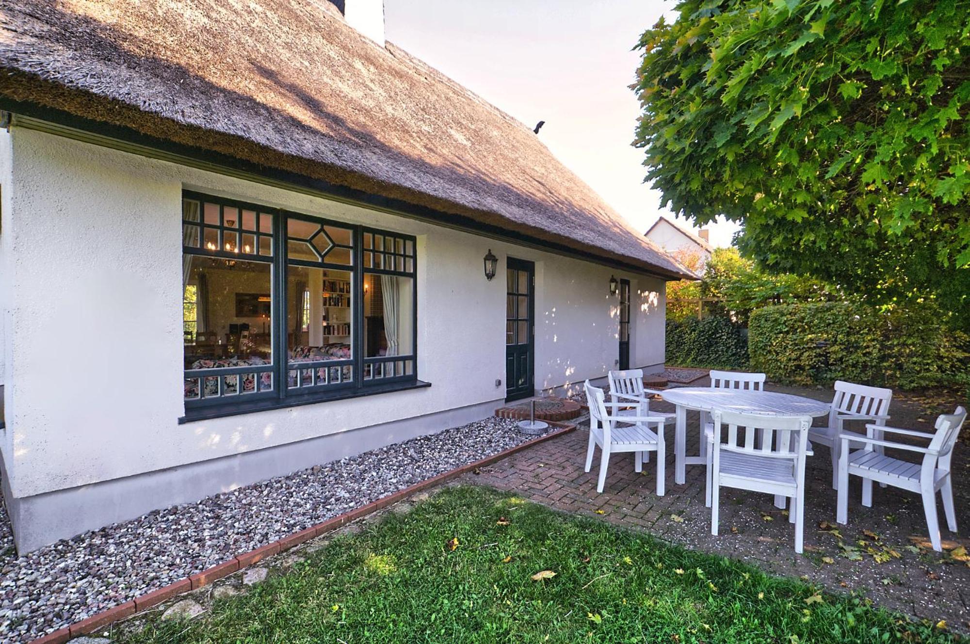 Reetdachhaus Mit Grossem Garten Und Kamin Marlow Luaran gambar